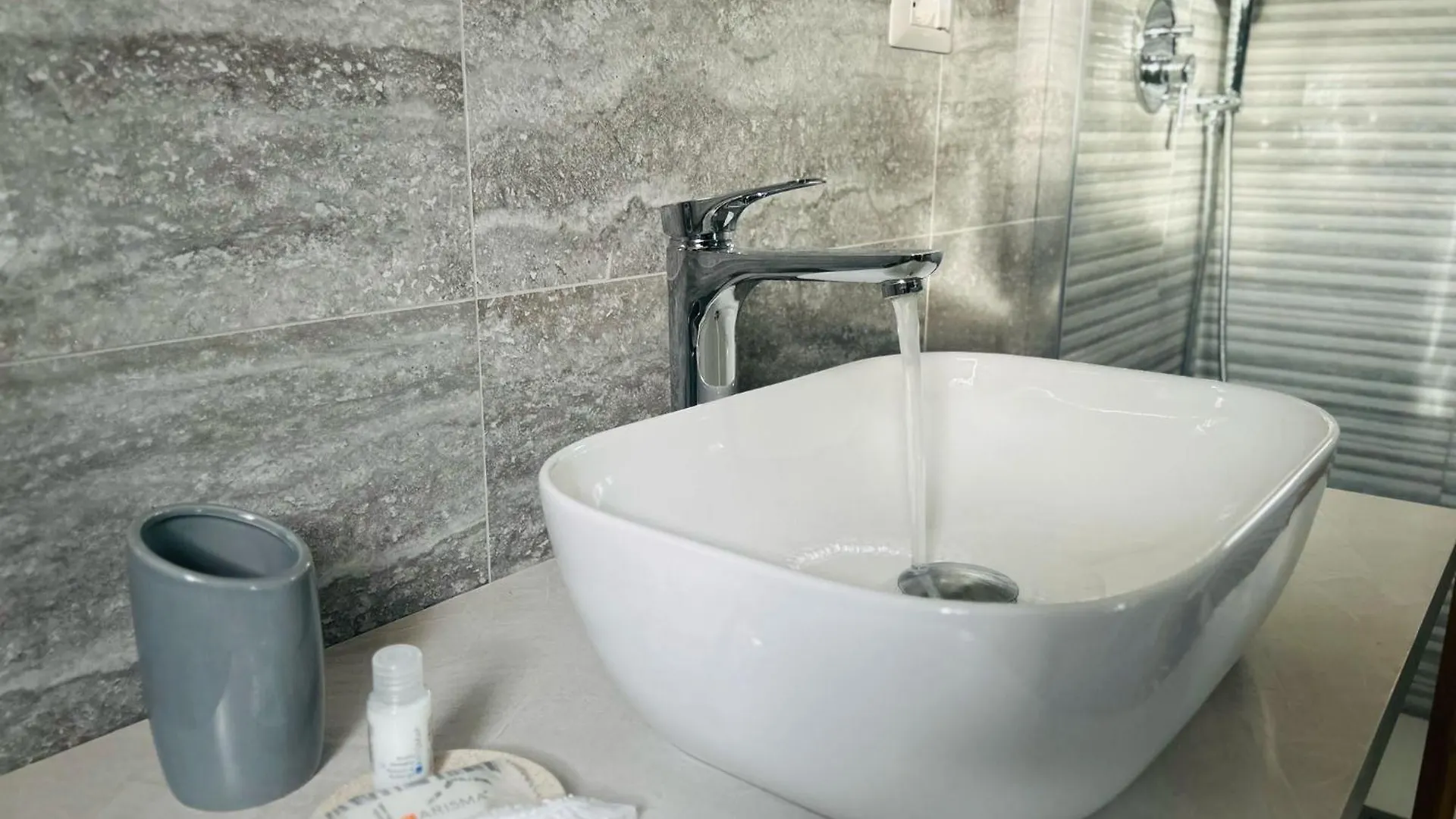 Da Mauro & Michela 2 - Cozy Xl Apartment - Metro C Rome