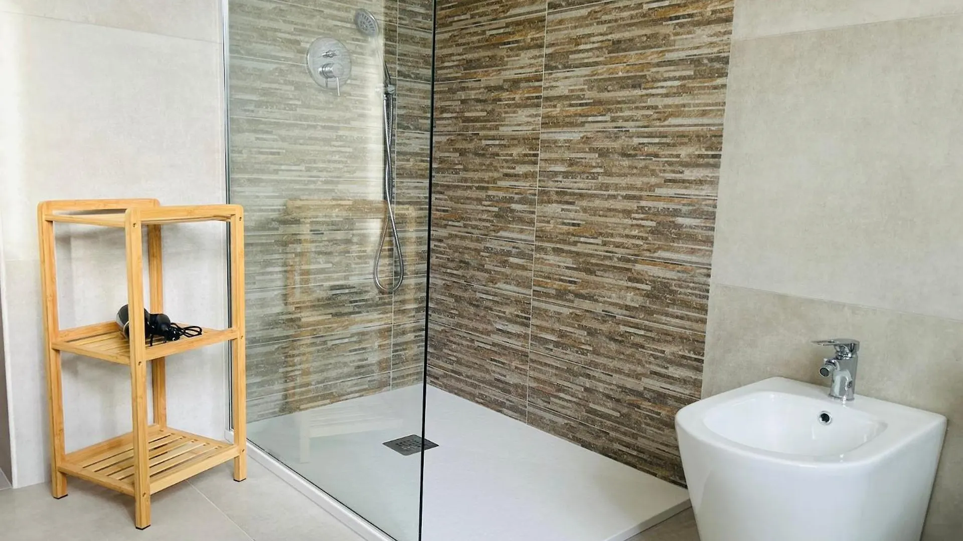 Da Mauro & Michela 2 - Cozy Xl Apartment - Metro C Rome Italy